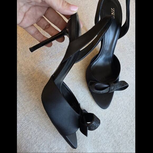 ZARA Embellished Slingback Bow Heels NWT — Size 8 Black Satin - Picture 7 of 16